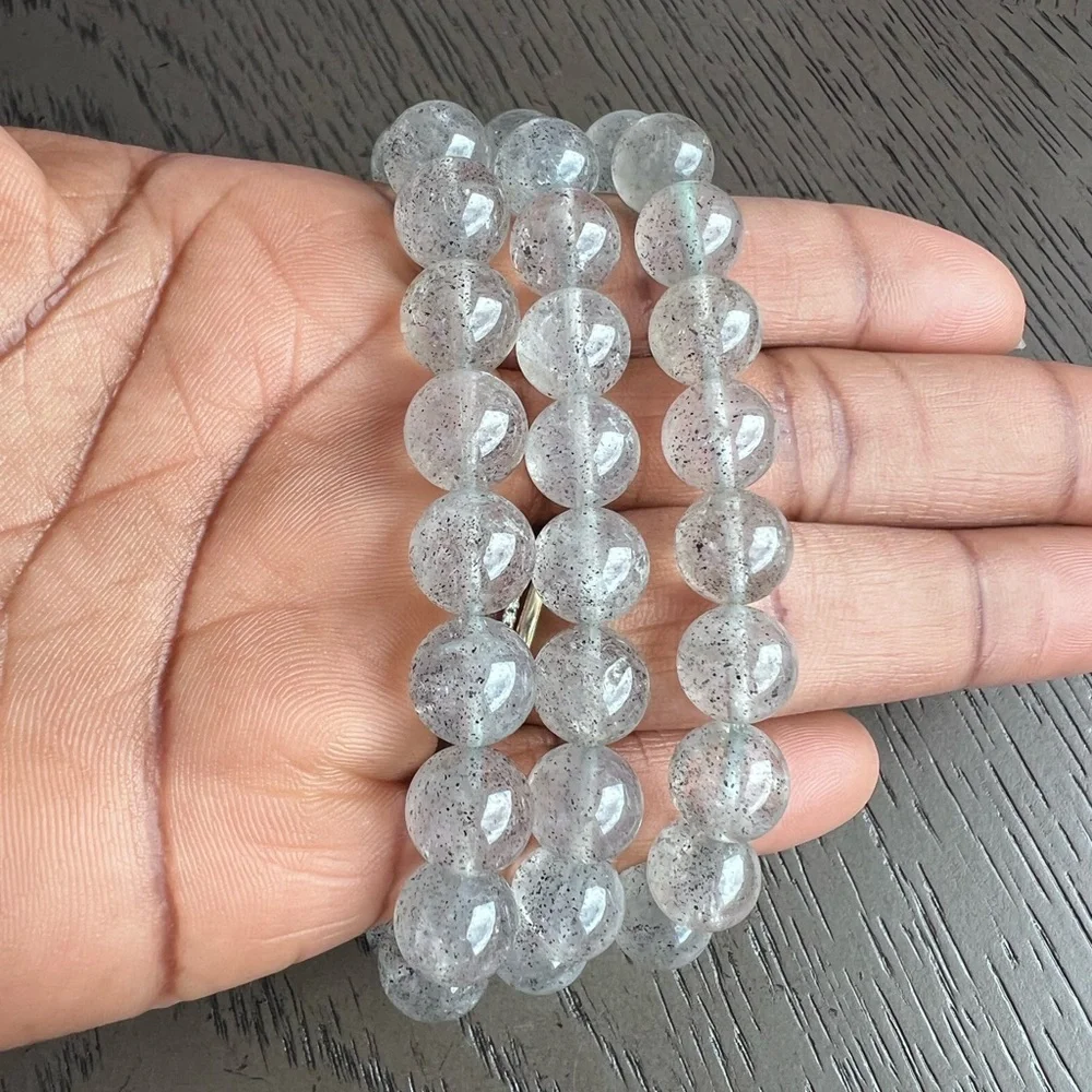 (ONE) Black strawberry quartz bracelet 10mm 6.5’ - Picture 3 of 5